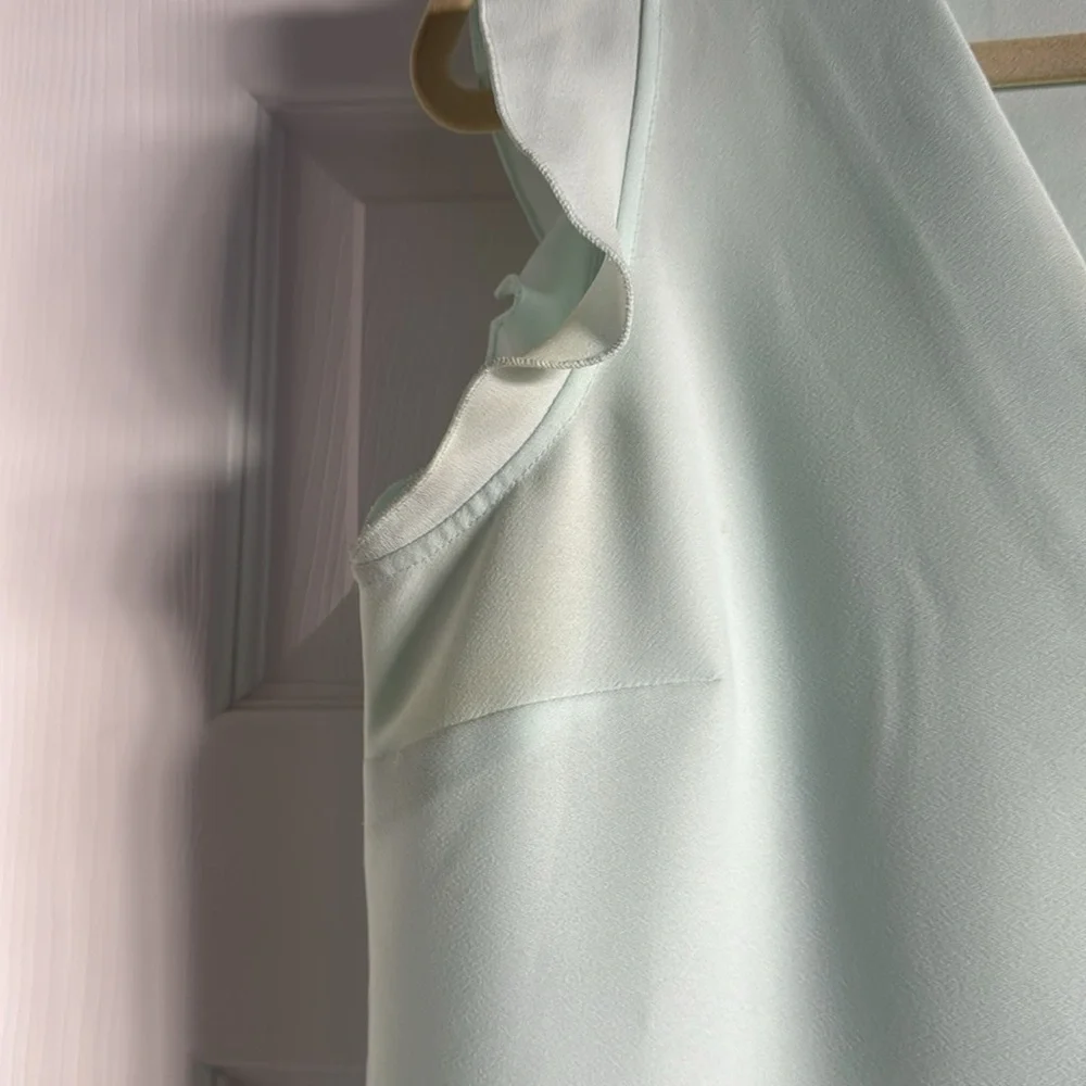 Banana Republic Mint Green Peplum Top SMALL with some flaws - Picture 6 of 8